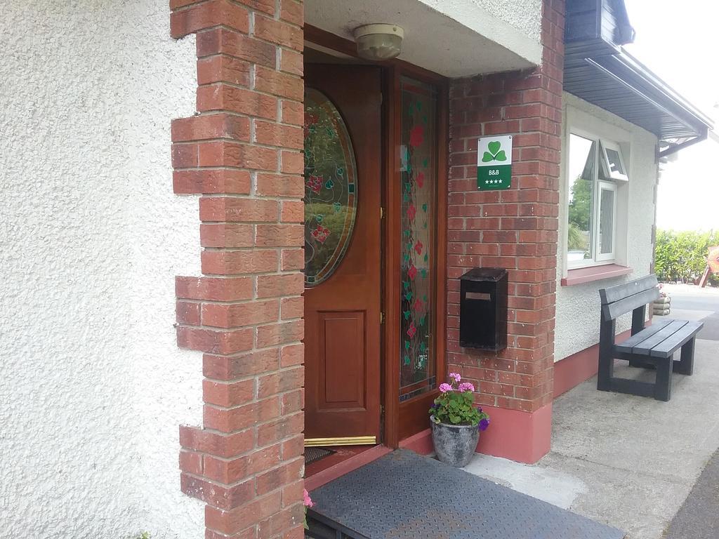 Rocksberry Bed & Breakfast Castlebar Eksteriør billede