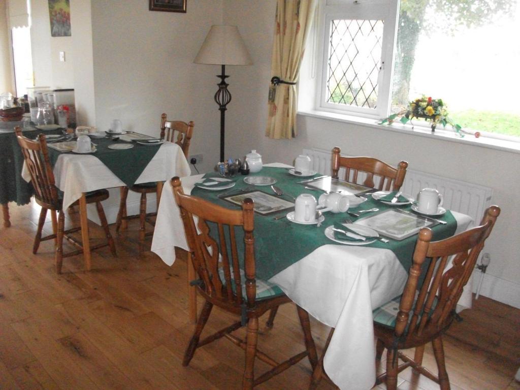 Rocksberry Bed & Breakfast Castlebar Eksteriør billede