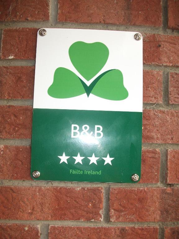 Rocksberry Bed & Breakfast Castlebar Eksteriør billede