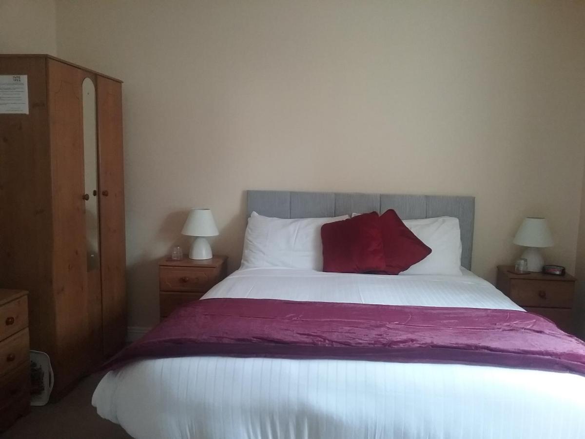 Rocksberry Bed & Breakfast Castlebar Eksteriør billede